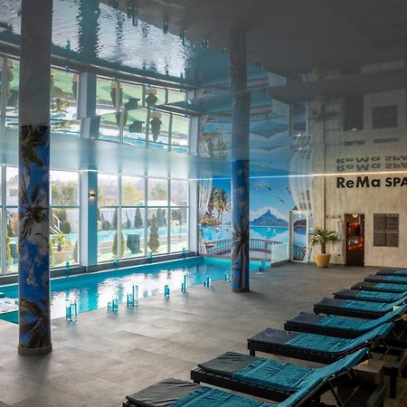Juliana Platinum Brad Hotel Екстериор снимка