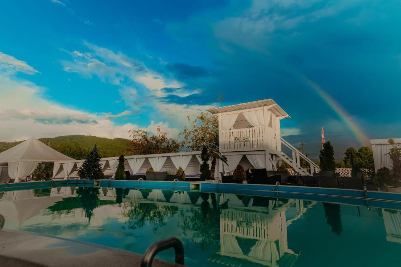Juliana Platinum Brad Hotel Екстериор снимка