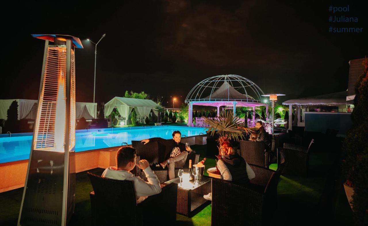 Juliana Platinum Brad Hotel Екстериор снимка