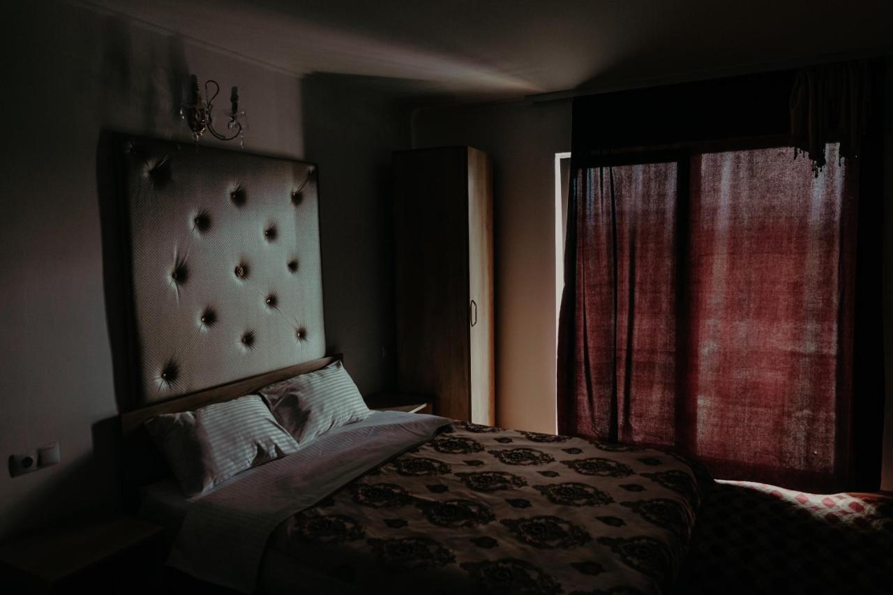 Juliana Platinum Brad Hotel Екстериор снимка